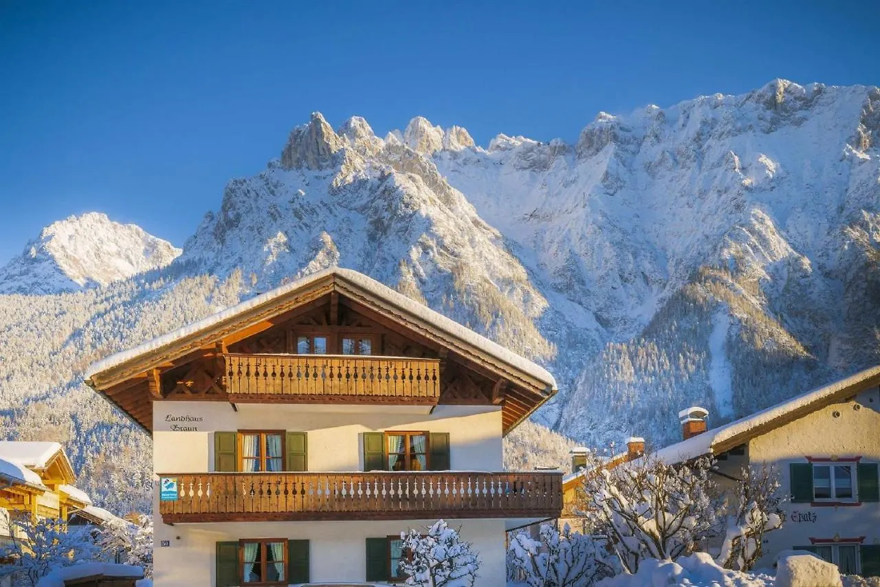 Landhaus Braun Mittenwald 0*,