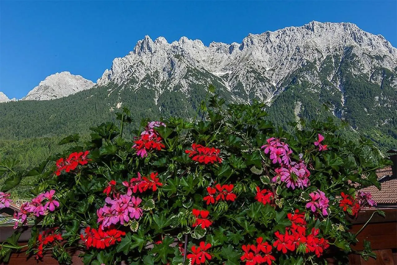 Landhaus Braun Mittenwald 0*,  Germany