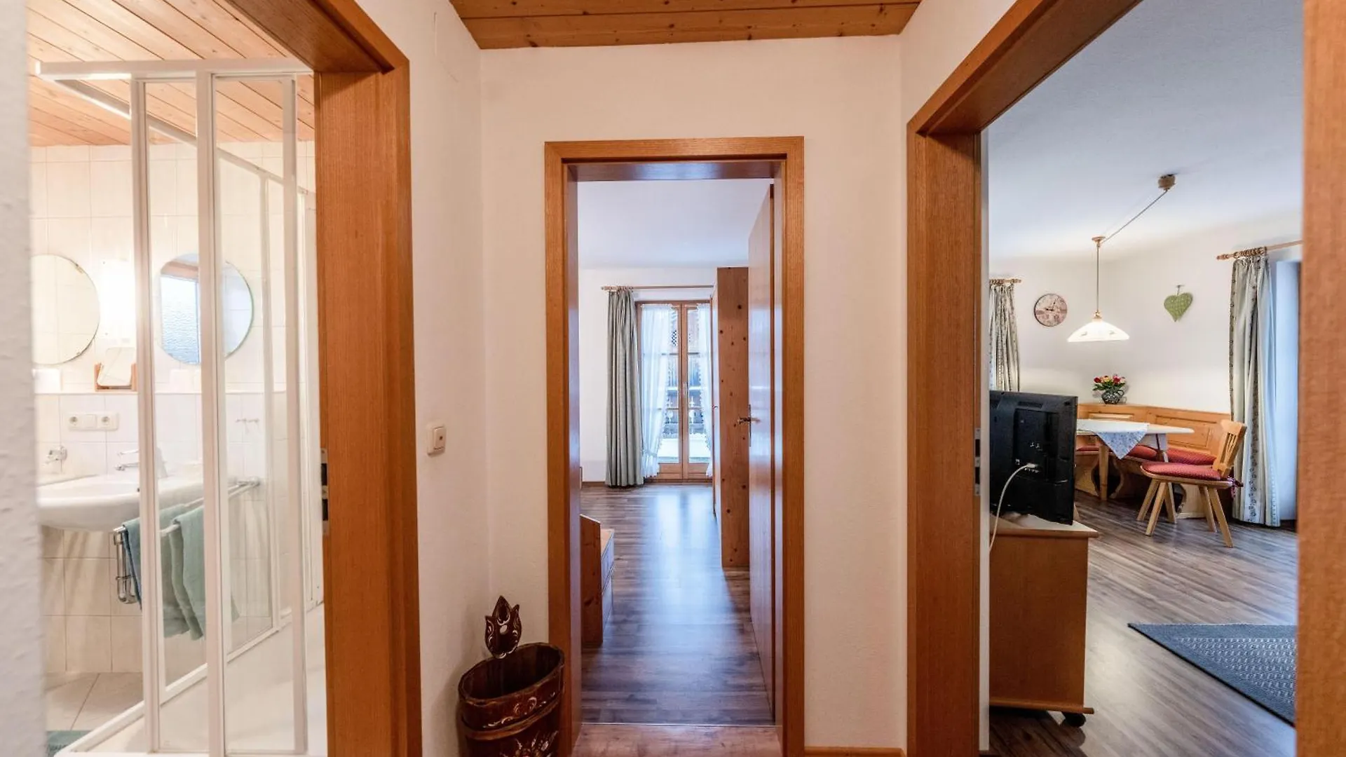 Landhaus Braun Mittenwald 0*,